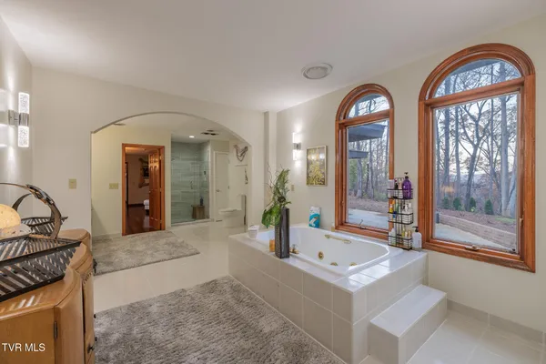 $1,700,000 | 3606 Honeywood Drive, Johnson City, TN 37604