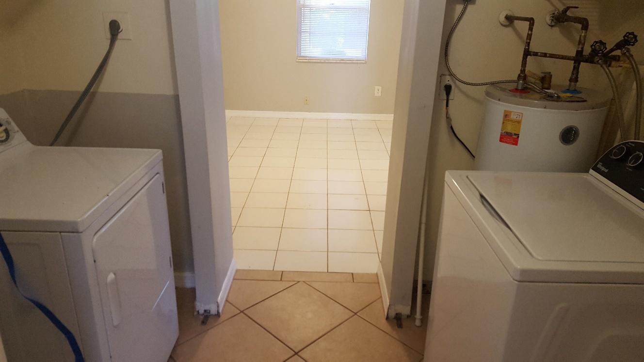 6180 Kendrick Street Jupiter, FL 33458 - Photo 11 of 14 Laundry