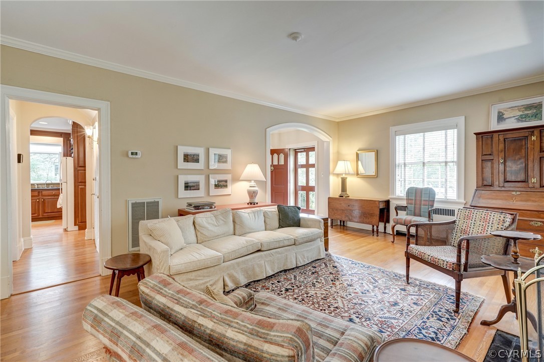 208 Seneca Road Richmond, VA 23226 - Photo 5 of 37 Gallery Image 5