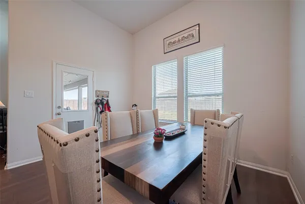 $350,000 | 308 Morning Dove Trail, Sealy, TX 77474