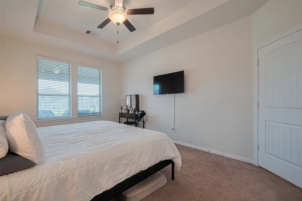 $350,000 | 308 Morning Dove Trail, Sealy, TX 77474