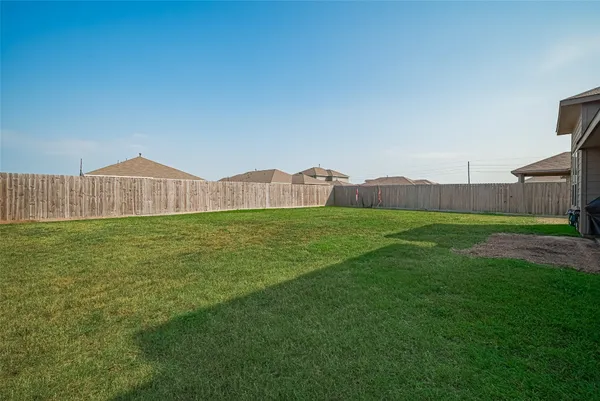 $350,000 | 308 Morning Dove Trail, Sealy, TX 77474