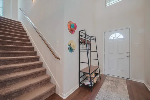 $350,000 | 308 Morning Dove Trail, Sealy, TX 77474