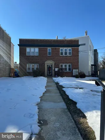$2,200 | 2712 6th Street Northeast, Washington, DC 20017
