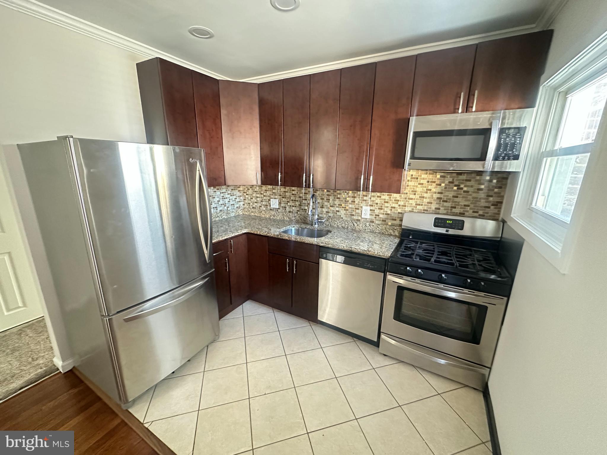 2712 6th Street Northeast Washington, DC 20017 - Photo 3 of 29