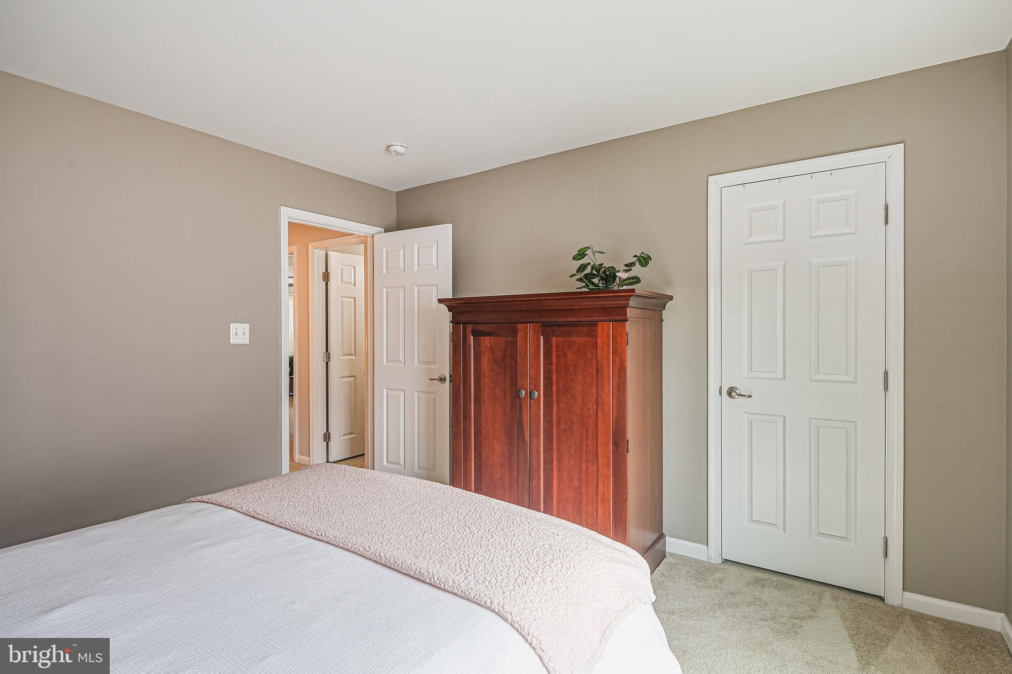 7145 Long View Road Columbia, MD 21044 - Photo 32 of 65 Bedroom 2