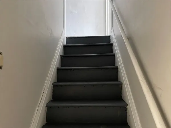 $750 | 15 Darlington Avenue, New Castle, PA 16102