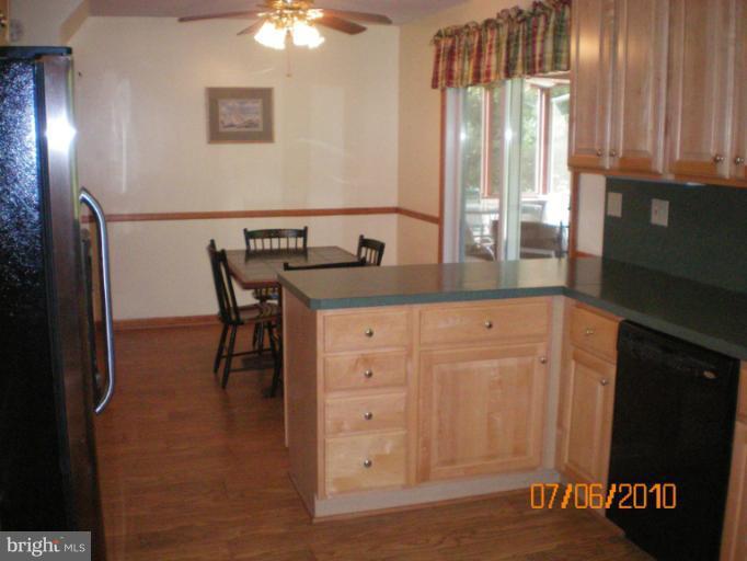 12827 Dover Road Reisterstown, MD 21136 - Photo 18 of 30 Kitchen