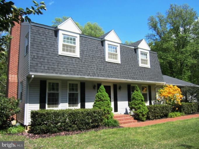 12827 Dover Road Reisterstown, MD 21136 - Photo 3 of 30 Exterior (Front)