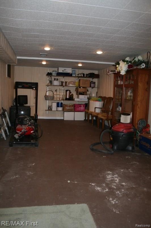 24890 22 Mile Road Macomb, MI 48042 - Photo 38 of 56 IMG_3578.jpg