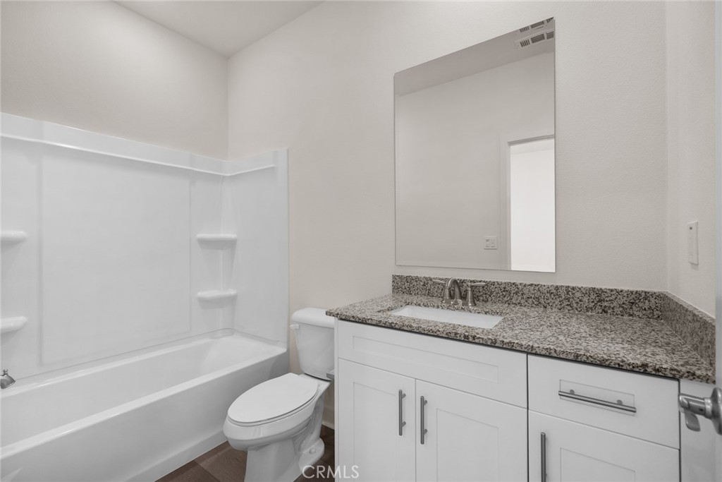 14585 Indigo Road Apple Valley, CA 92307 - Photo 8 of 8 Gallery Image 8