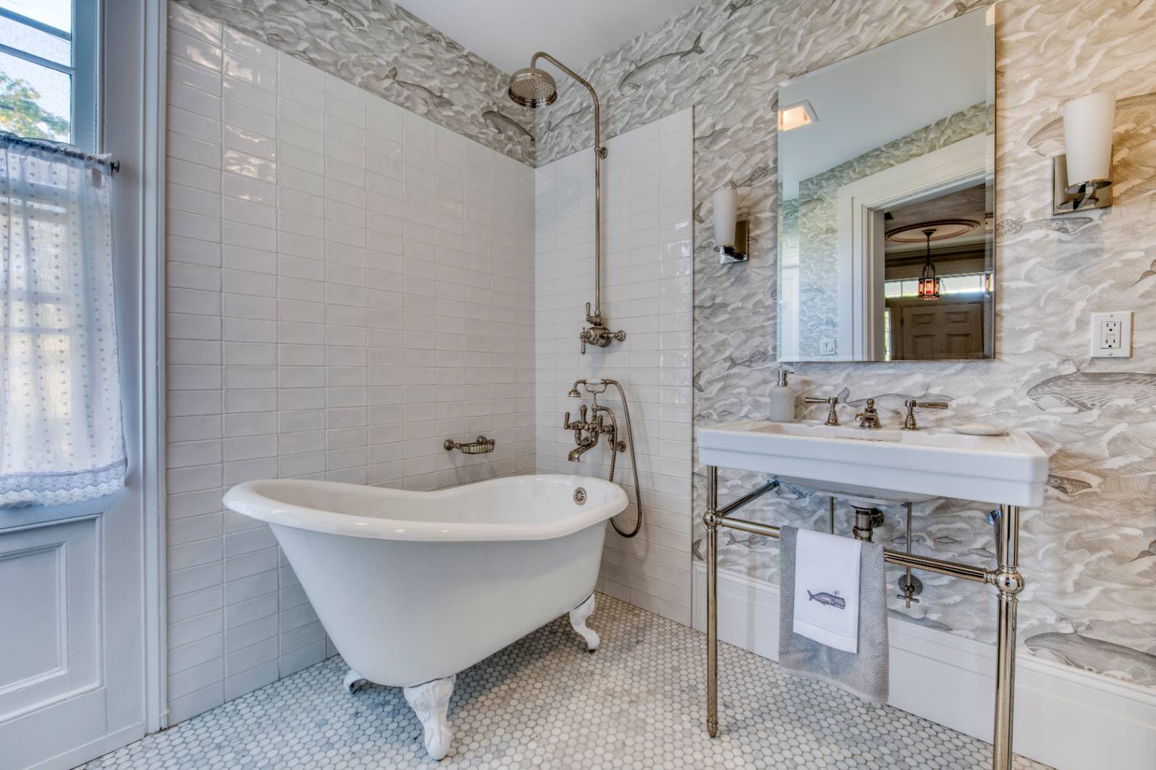 115 Madison Street Sag Harbor, NY 11963 - Photo 4 of 12