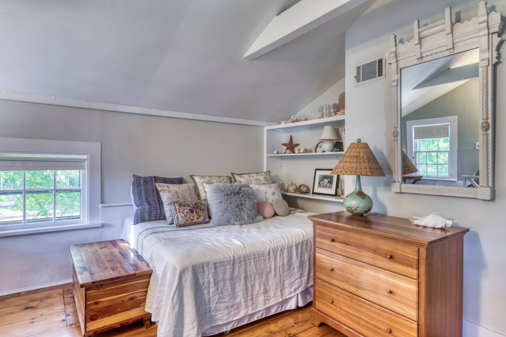 115 Madison Street Sag Harbor, NY 11963 - Photo 10 of 12