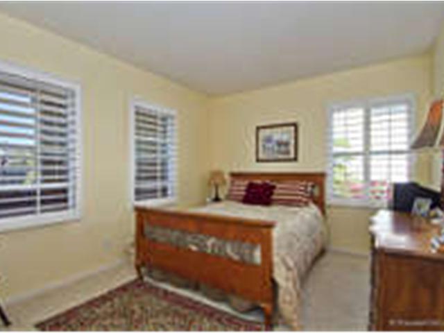 1253 Belleflower Road Carlsbad, CA 92011 - Photo 21 of 25 Gallery Image 21