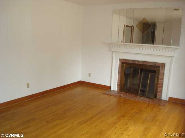 3657 Cottrell Road Richmond, VA 23234 - Photo 6 of 8 Living Room