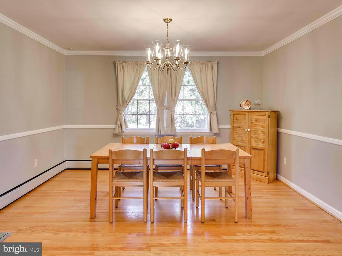 3909 Chatham Road Ellicott City, MD 21042 - Photo 8 of 30 Dining Room