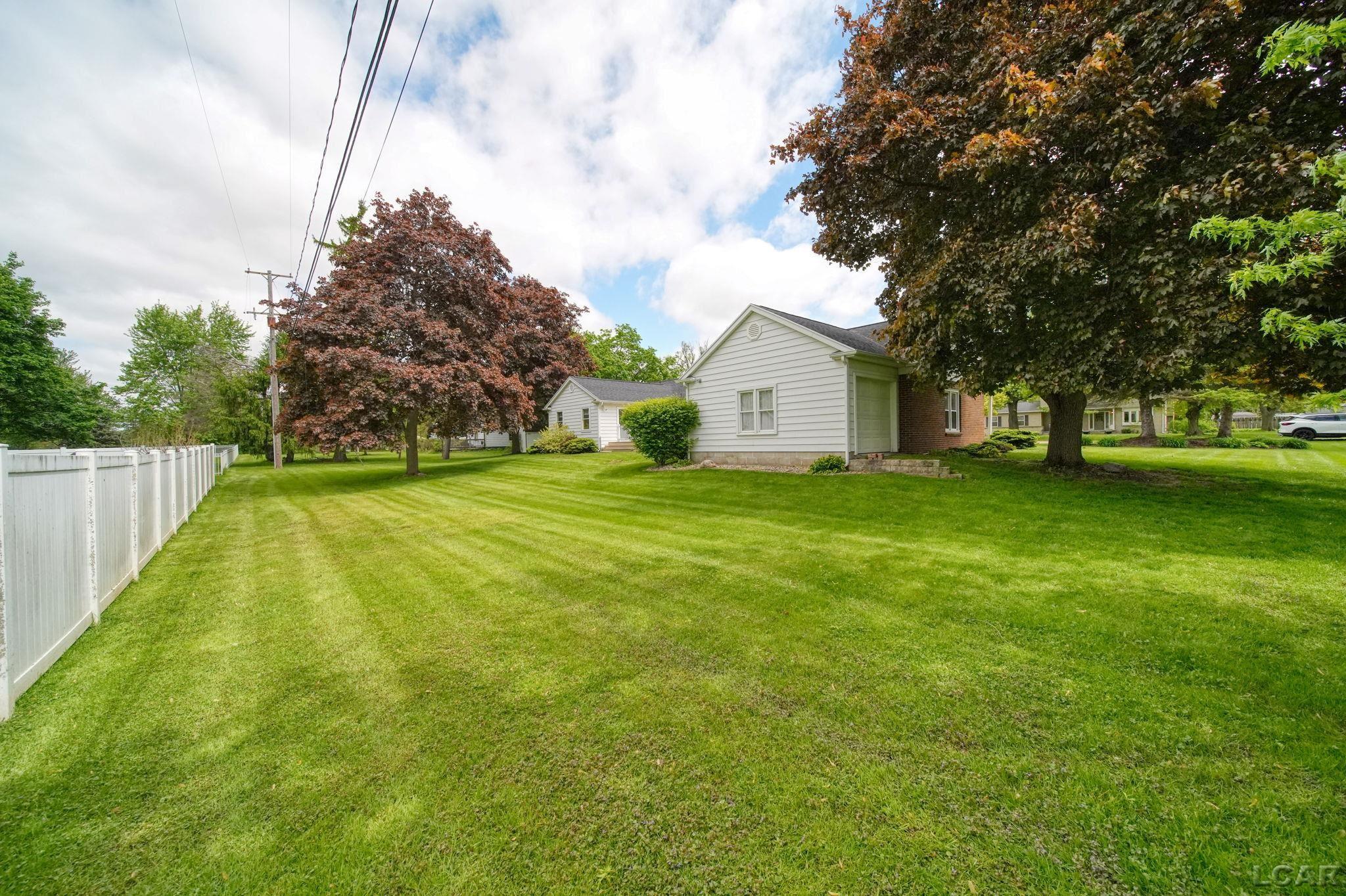 425 Oregon Road West Adrian, MI 49221 - Photo 16 of 56