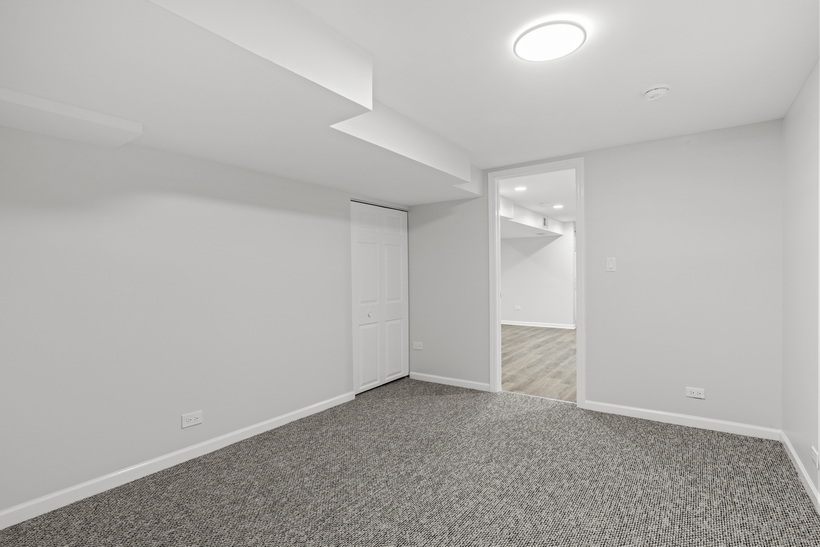 236 Callan Avenue, Unit G Evanston, IL 60202 - Photo 11 of 13 a view of an empty room