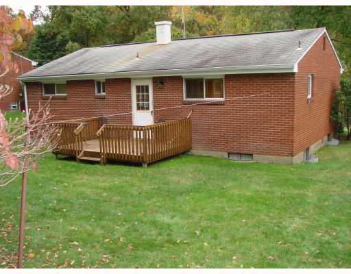 418 Hochberg Road Monroeville, PA 15146 - Photo 14 of 15 Exterior Back.