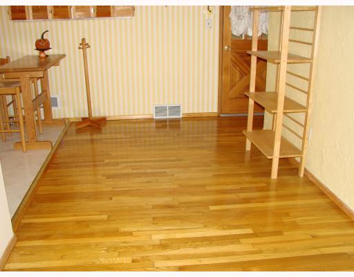 418 Hochberg Road Monroeville, PA 15146 - Photo 4 of 15 Dining Room.