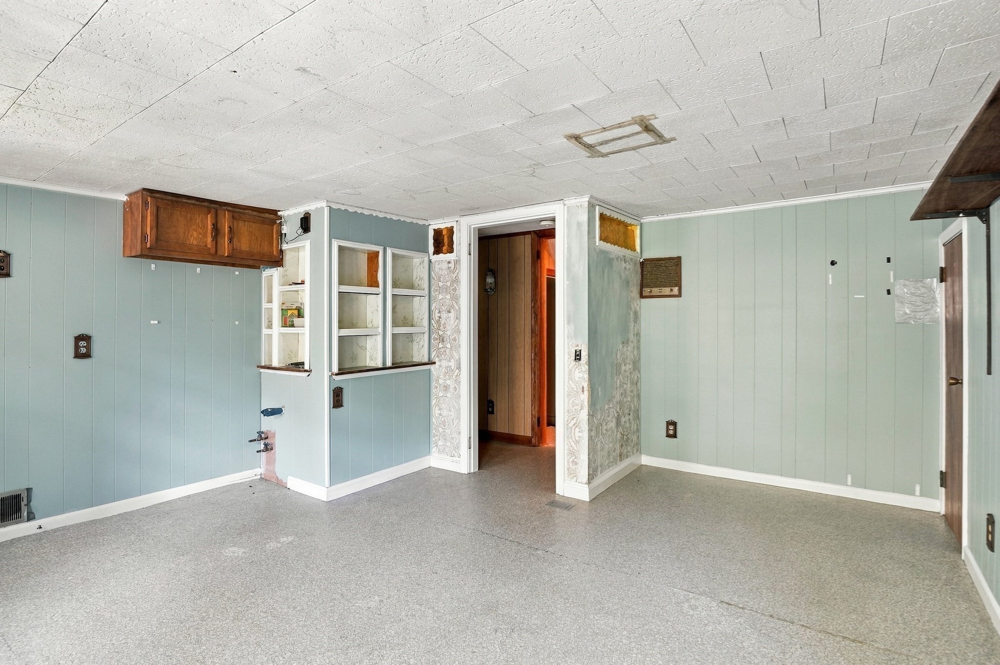 306 Leominster Road Sterling, MA 01564 - Photo 25 of 37 Gallery Image 25