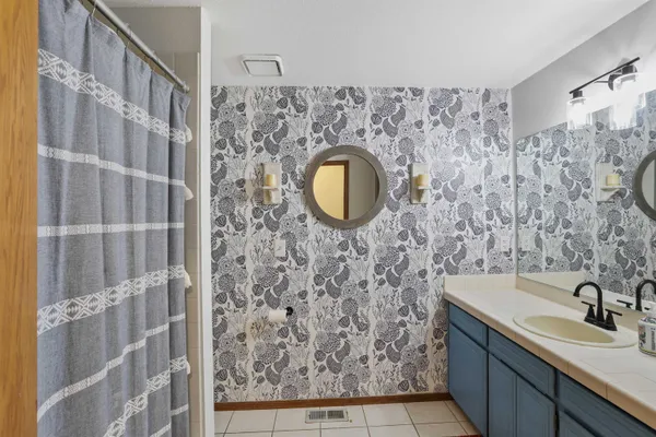 $585,000 | 9908 North Glenwood Drive, Spokane, WA 99208