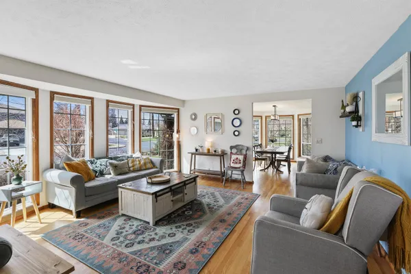 $585,000 | 9908 North Glenwood Drive, Spokane, WA 99208