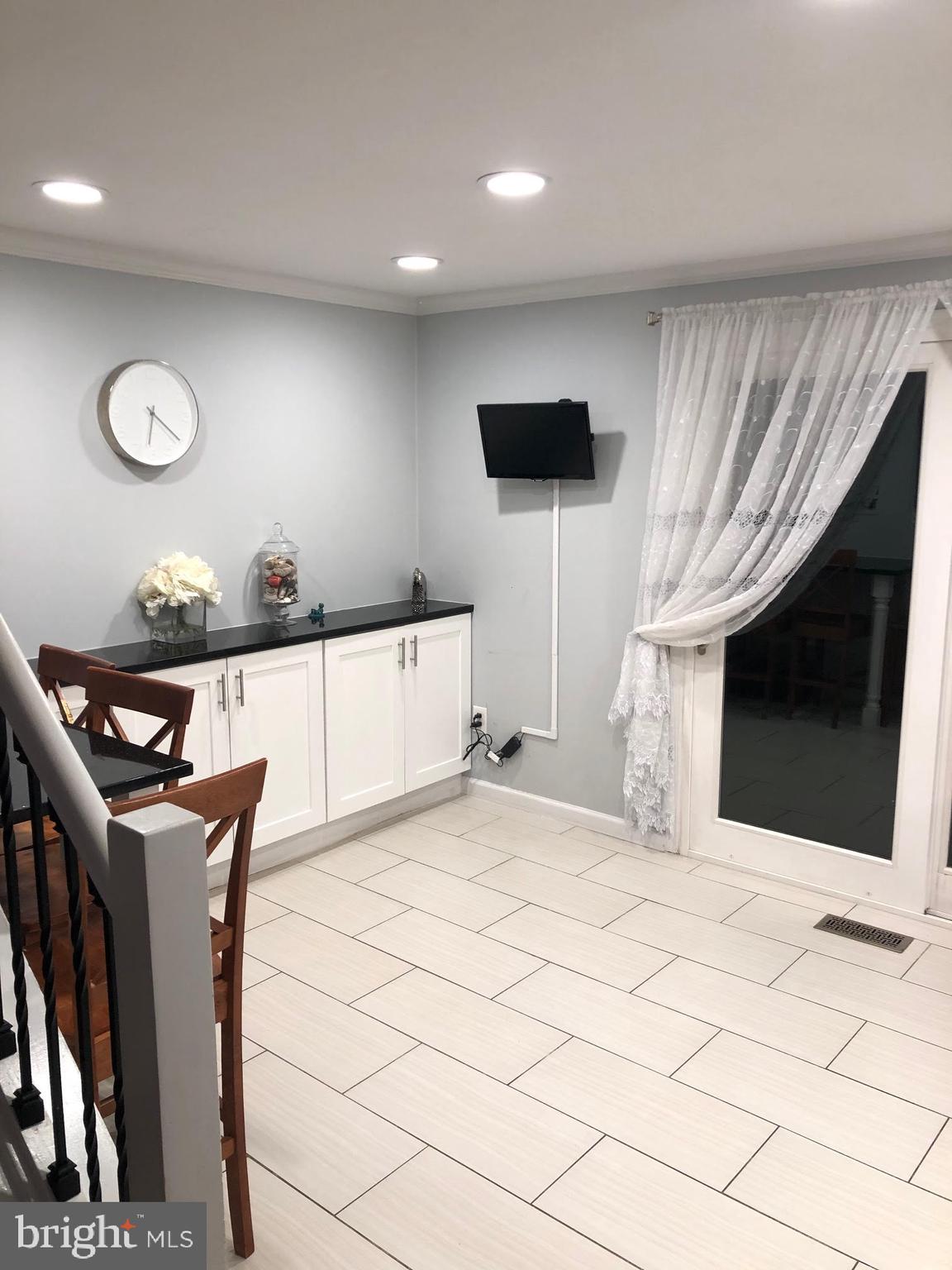 11020 Granby Court Reston, VA 20191 - Photo 9 of 28