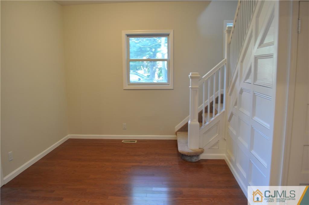 232 Georges Road Dayton, NJ 08810 - Photo 14 of 24 Gallery Image 14