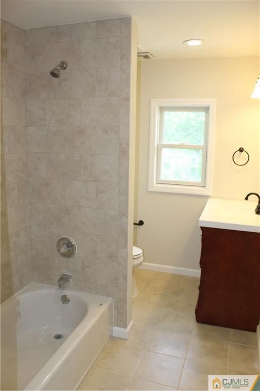 232 Georges Road Dayton, NJ 08810 - Photo 17 of 24 Gallery Image 17