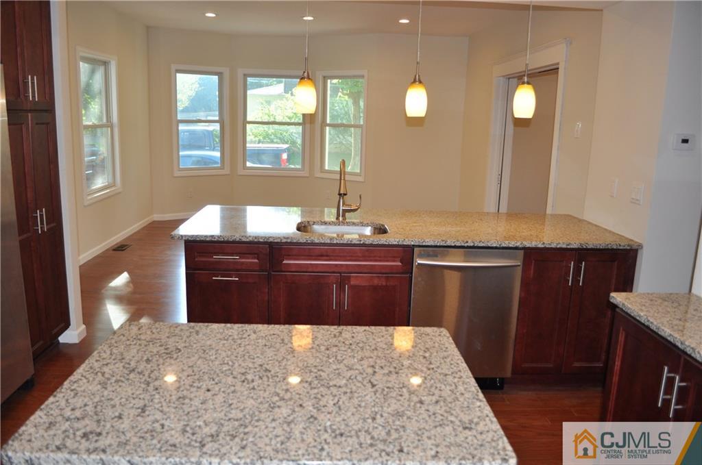 232 Georges Road Dayton, NJ 08810 - Photo 6 of 24 Gallery Image 6