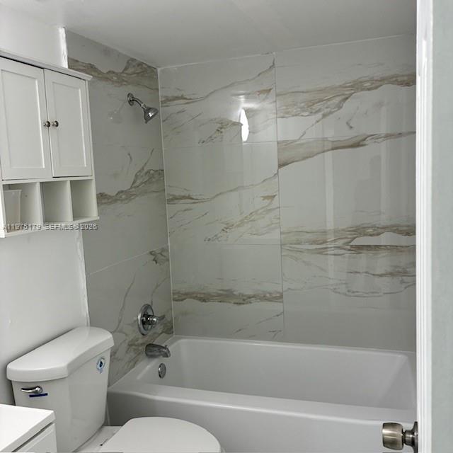 14185 Southwest 87th Street, Unit A205 Miami, FL 33183 - Photo 5 of 13 Main bathroom