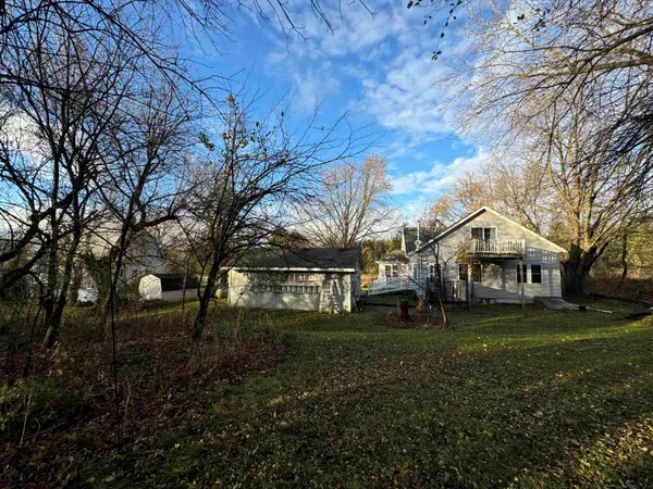 $395,000 | W6147 Highway 21, Wautoma, WI 54982