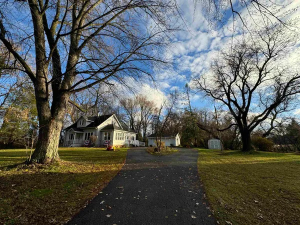 $395,000 | W6147 Highway 21, Wautoma, WI 54982