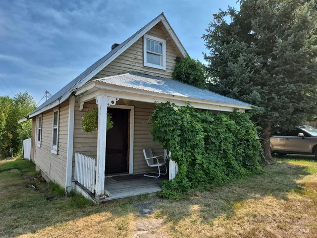 $195,000 | 301 Main Street, Elk City, ID 83525
