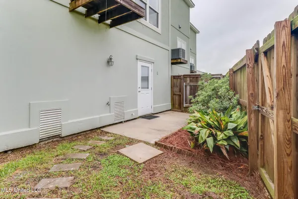 $279,900 | 723 Beach Boulevard, Unit 723, Long Beach, MS 39560