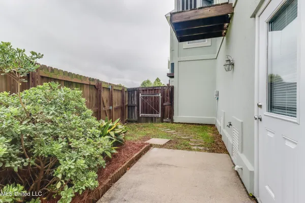 $279,900 | 723 Beach Boulevard, Unit 723, Long Beach, MS 39560