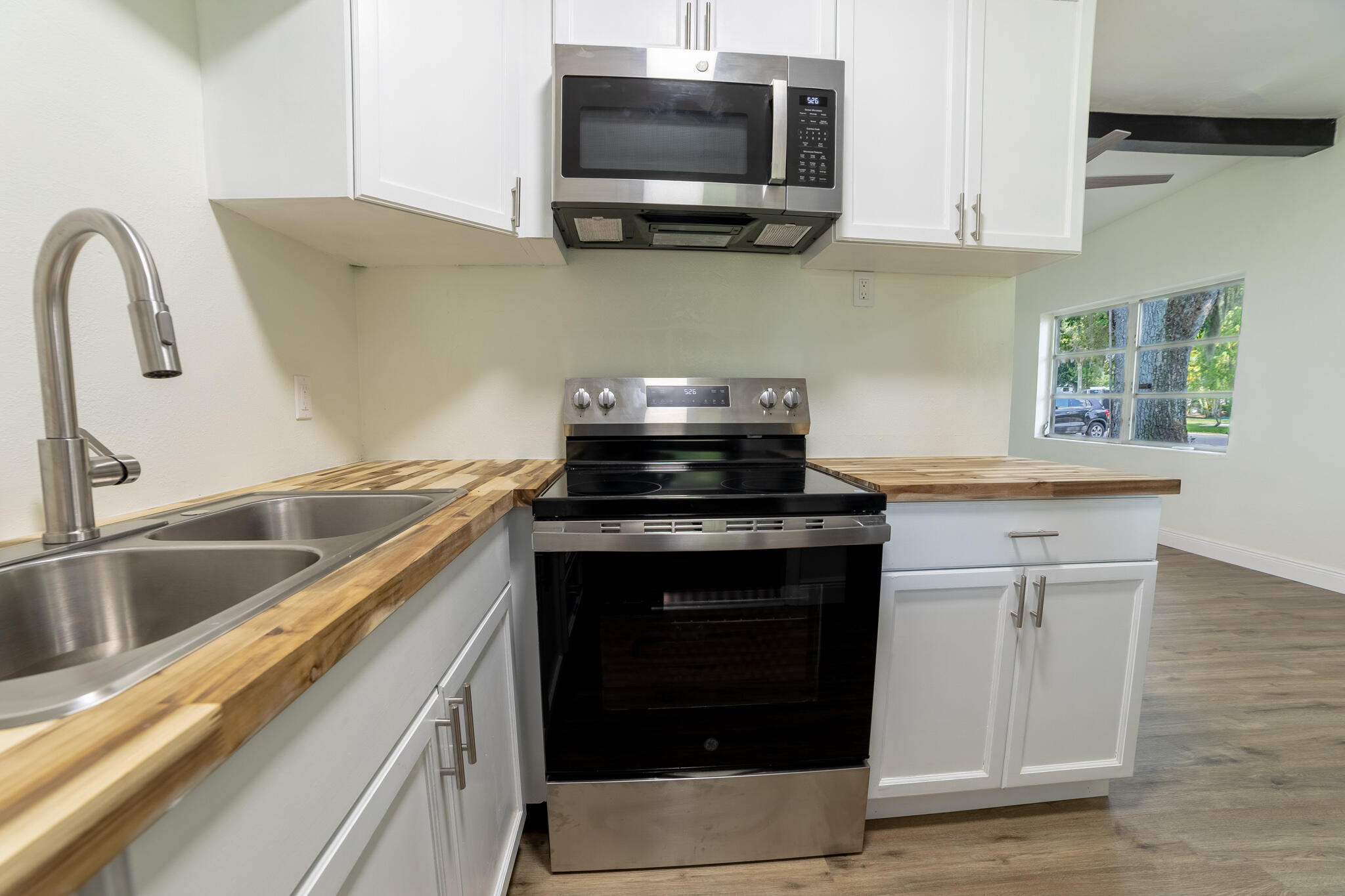 809 Southeast 10th Street Okeechobee, FL 34974 - Photo 16 of 37 Hardy Property-25