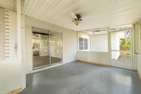 $235,000 | 809 Southeast 10th Street, Okeechobee, FL 34974