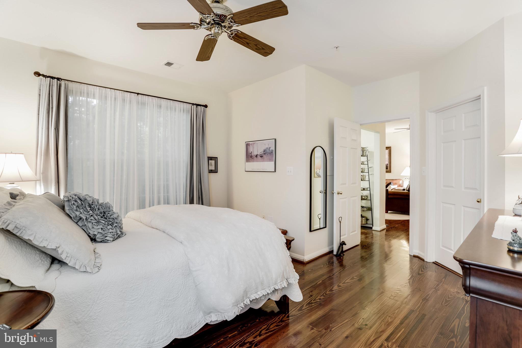 11402 Gate Hill Place, Unit 60 Reston, VA 20194 - Photo 12 of 27 Primary Bedroom