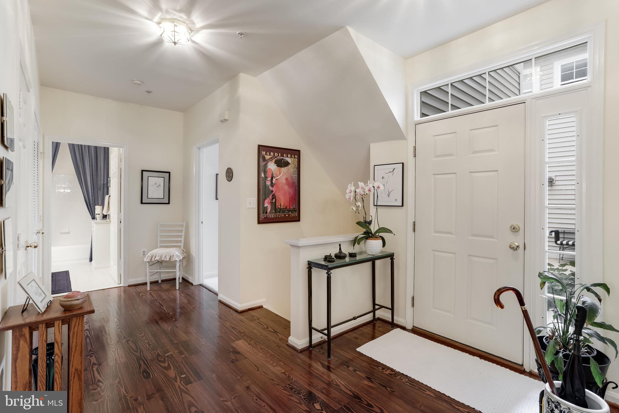 11402 Gate Hill Place, Unit 60 Reston, VA 20194 - Photo 15 of 27 Foyer