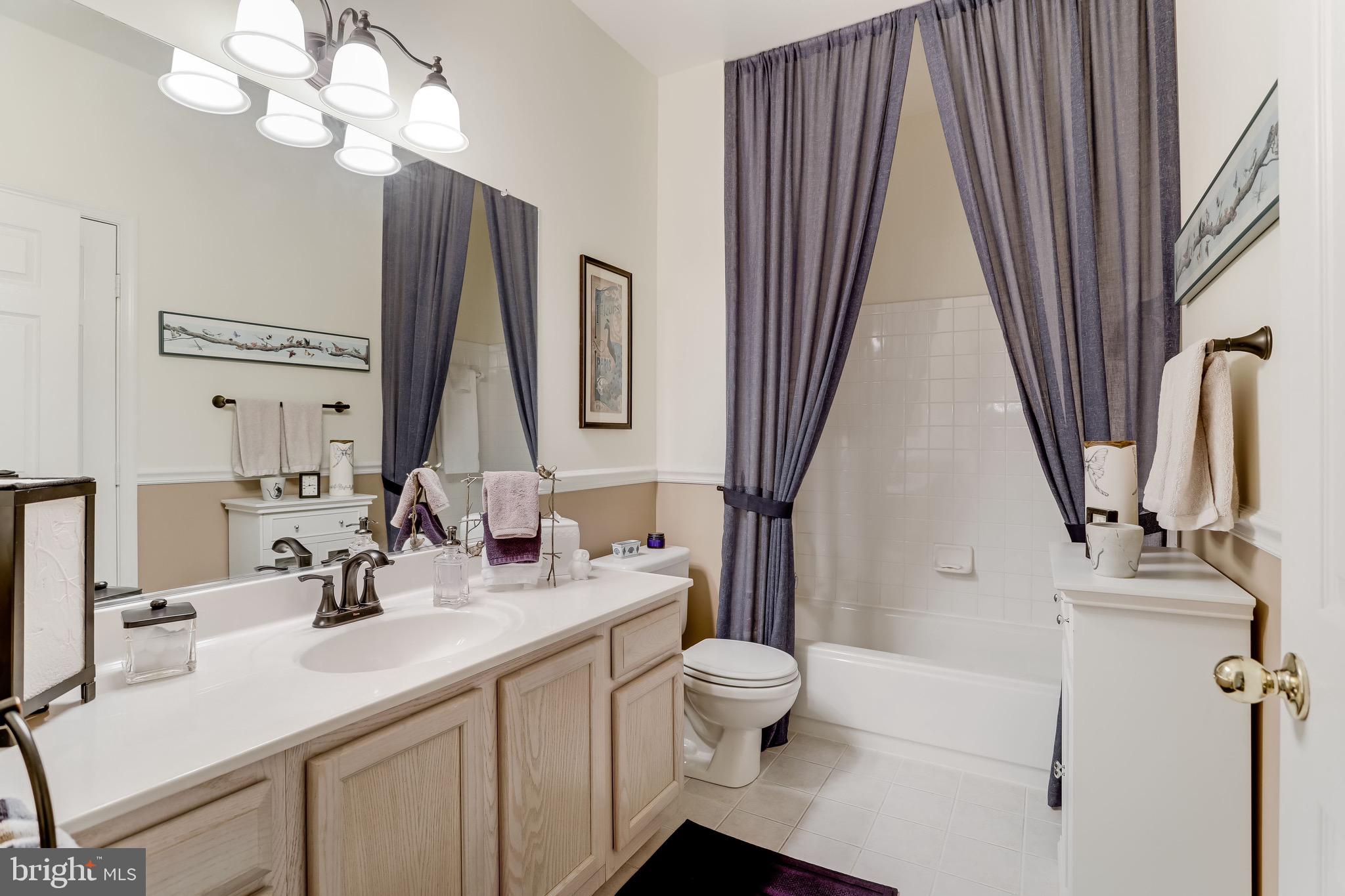 11402 Gate Hill Place, Unit 60 Reston, VA 20194 - Photo 18 of 27 Second Full Bath