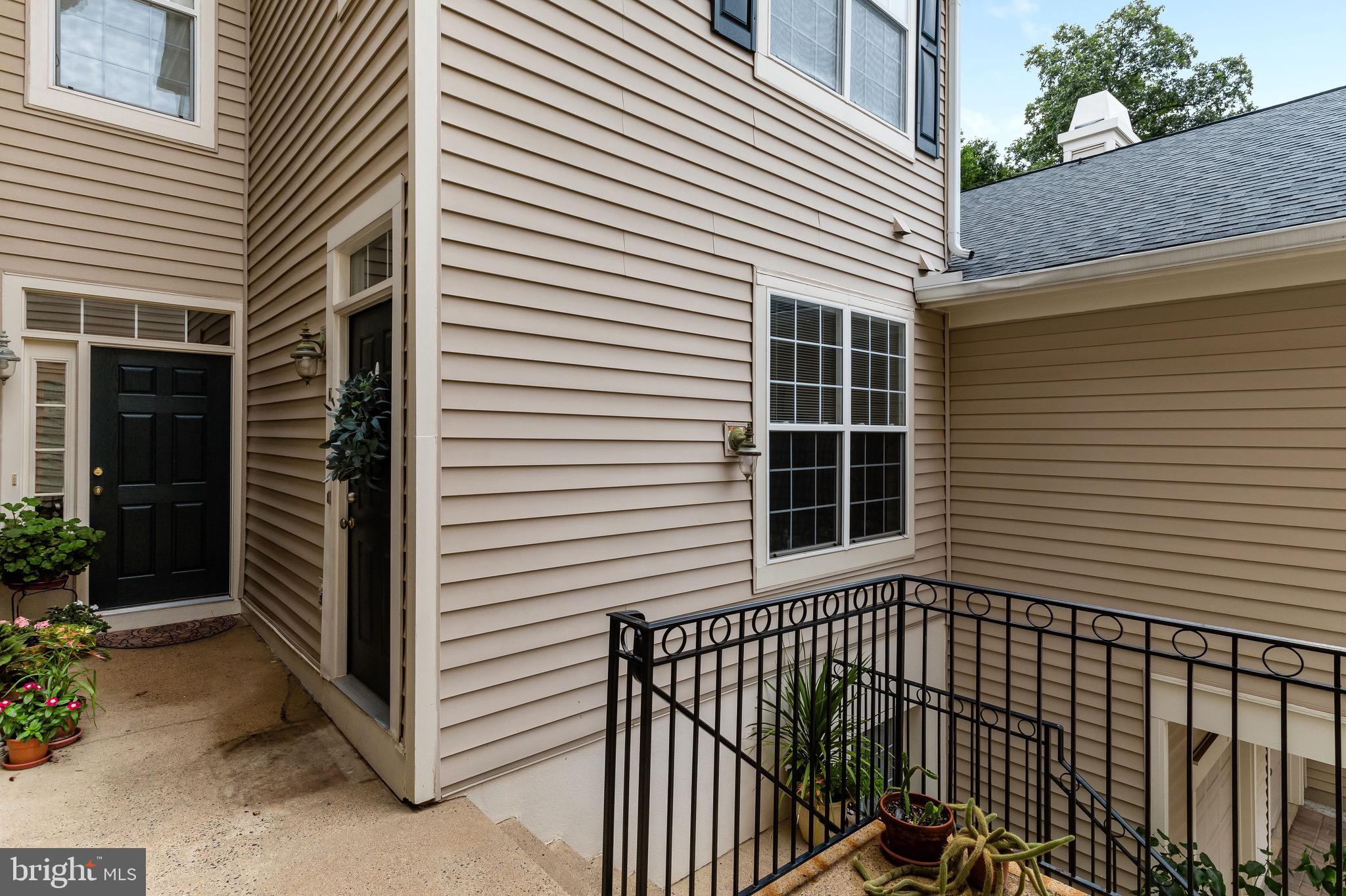 11402 Gate Hill Place, Unit 60 Reston, VA 20194 - Photo 25 of 27 Main Entrance
