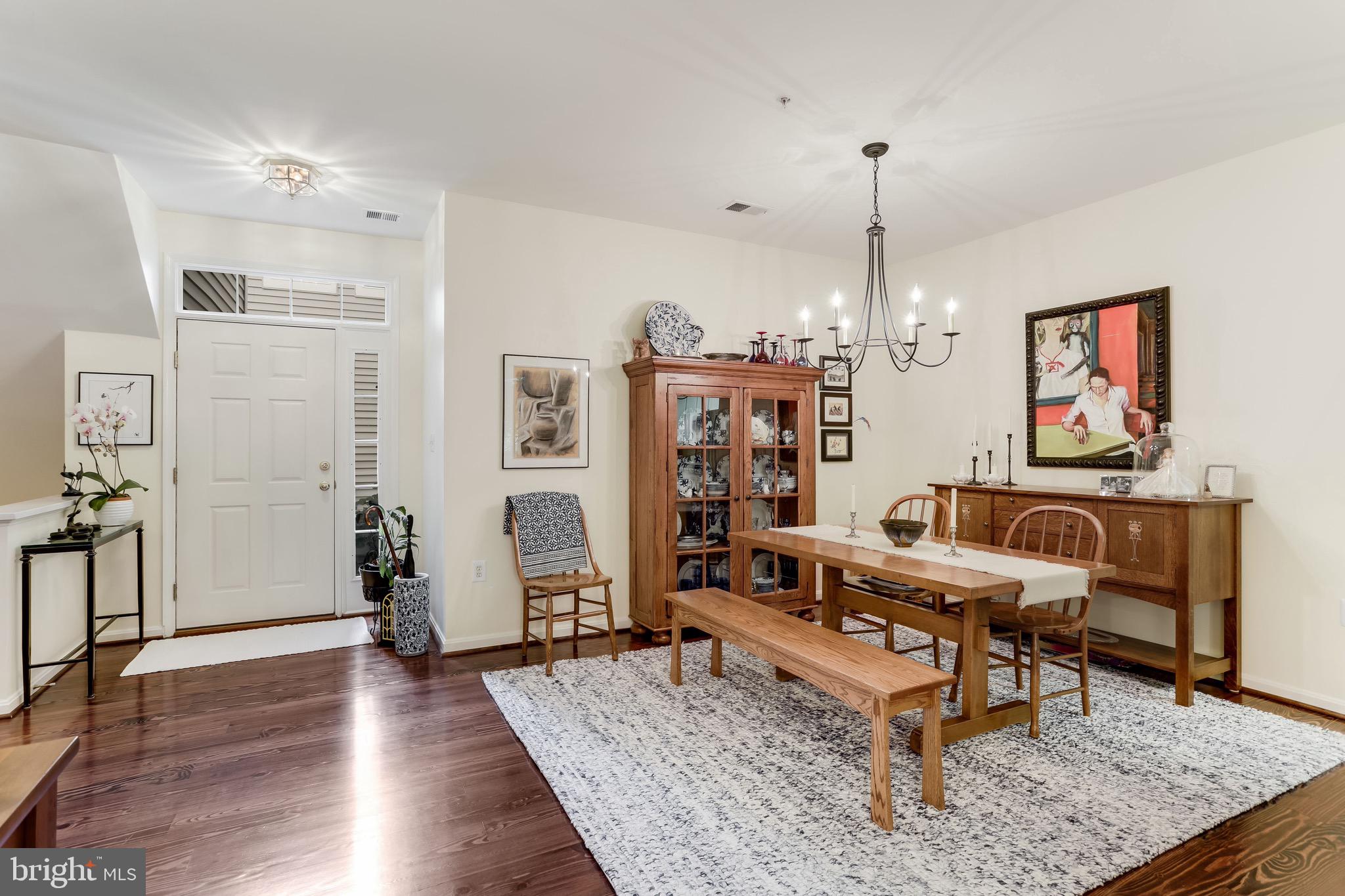 11402 Gate Hill Place, Unit 60 Reston, VA 20194 - Photo 6 of 27 Dining Area