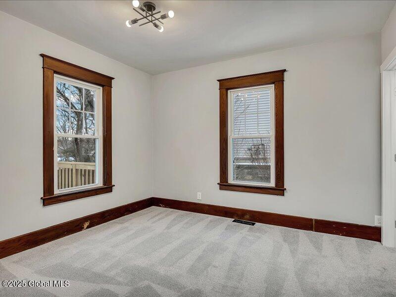 11 Maple Avenue Bethlehem, NY 12159 - Photo 19 of 41 18-P1277061