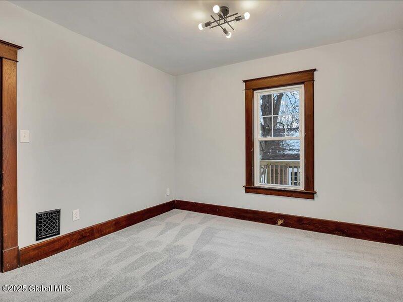 11 Maple Avenue Bethlehem, NY 12159 - Photo 21 of 41 20-P1277067