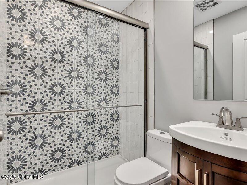 11 Maple Avenue Bethlehem, NY 12159 - Photo 23 of 41 22-P1277078