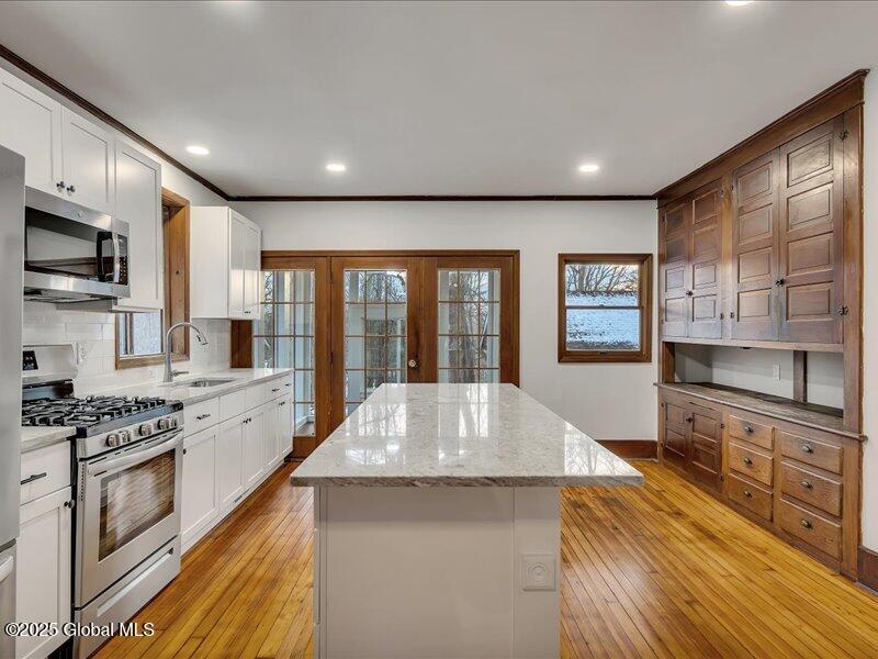 11 Maple Avenue Bethlehem, NY 12159 - Photo 8 of 41 09-P1277128