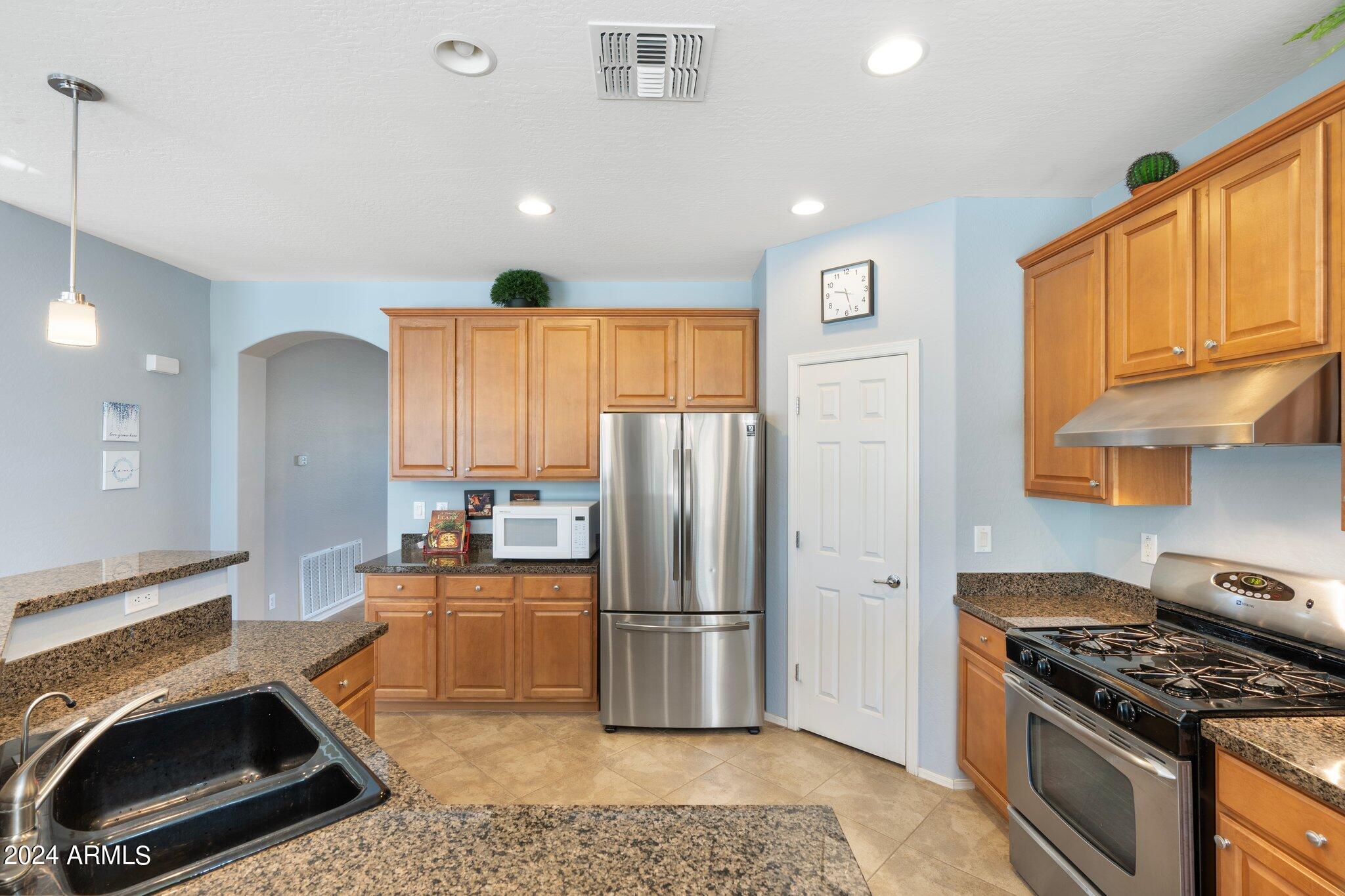 4427 West Summerside Road Laveen, AZ 85339 - Photo 11 of 72 17-DSC07803