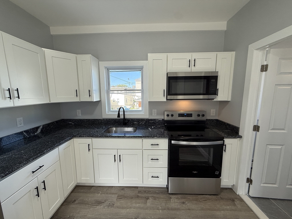 126 Cross Street, Unit 2 Lawrence, MA 01841 - Photo 7 of 16
